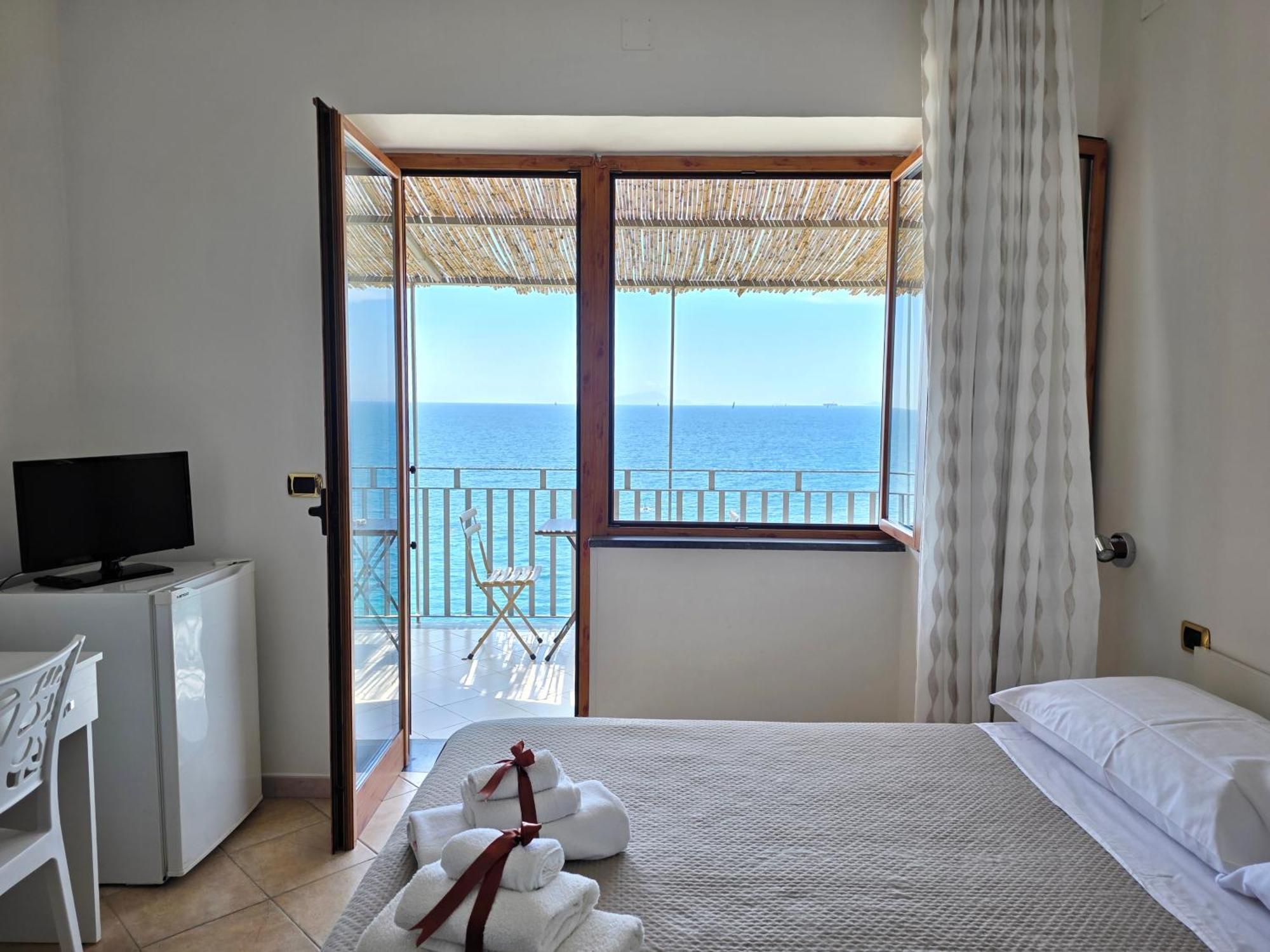 Oasi Relais Bed & Breakfast วีโกเอเกวนเซ ภายนอก รูปภาพ