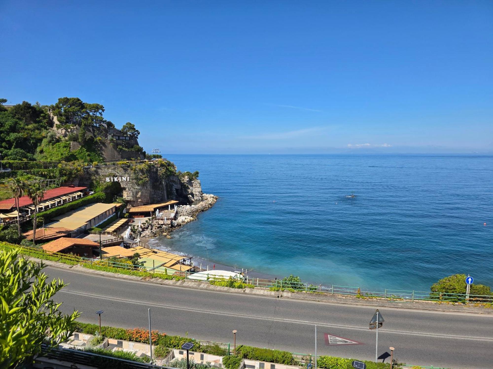 Oasi Relais Bed & Breakfast วีโกเอเกวนเซ ภายนอก รูปภาพ