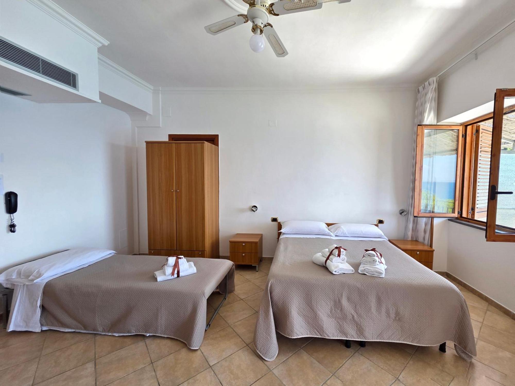 Oasi Relais Bed & Breakfast วีโกเอเกวนเซ ภายนอก รูปภาพ
