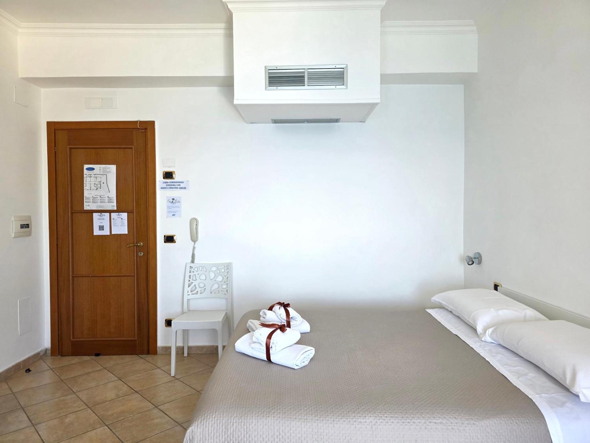 Oasi Relais Bed & Breakfast วีโกเอเกวนเซ ภายนอก รูปภาพ
