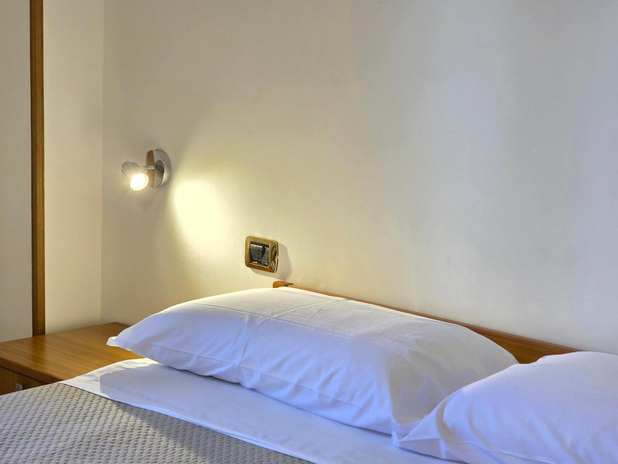 Oasi Relais Bed & Breakfast วีโกเอเกวนเซ ภายนอก รูปภาพ
