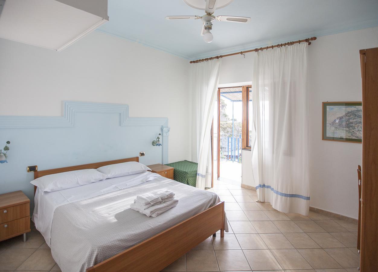 Oasi Relais Bed & Breakfast วีโกเอเกวนเซ ภายนอก รูปภาพ
