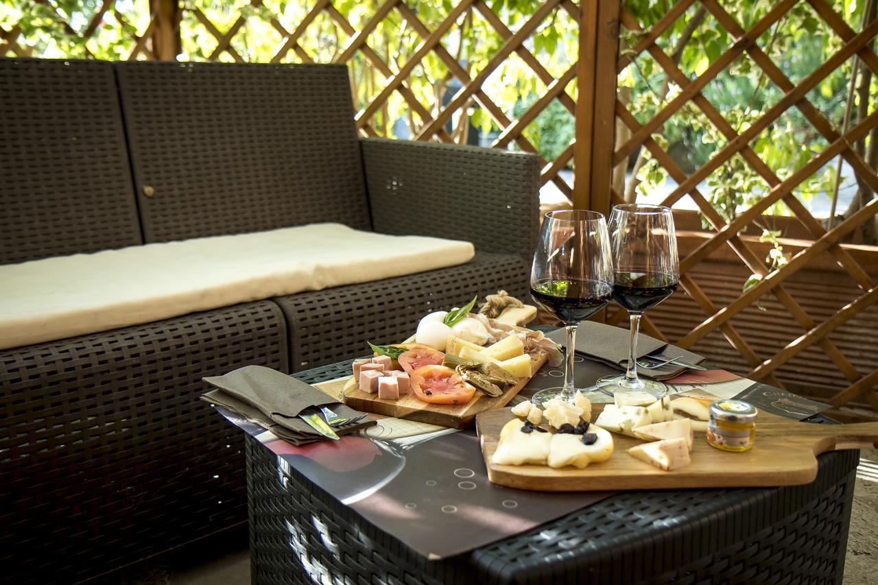 Oasi Relais Bed & Breakfast วีโกเอเกวนเซ ภายนอก รูปภาพ