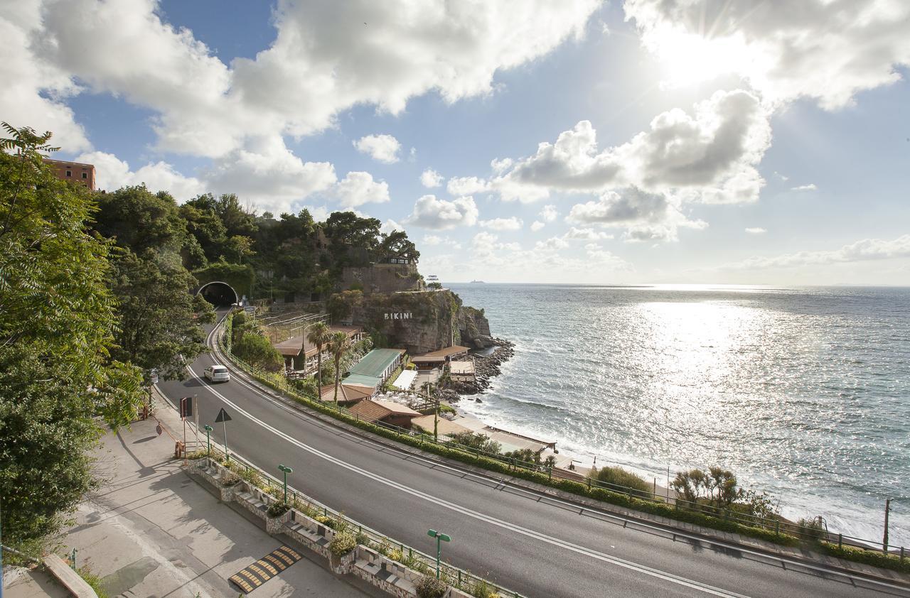 Oasi Relais Bed & Breakfast วีโกเอเกวนเซ ภายนอก รูปภาพ
